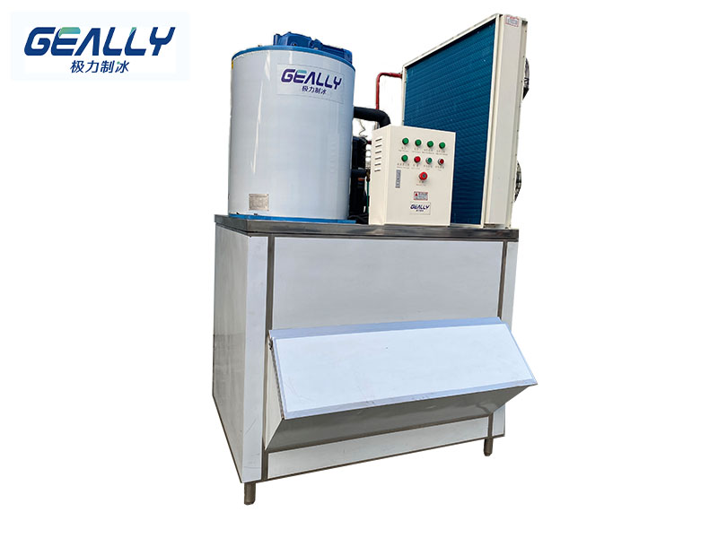 制冰機(jī)不制冰的原因有哪些？怎么清洗保養(yǎng)？